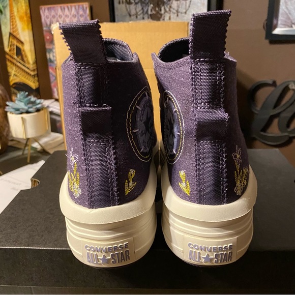 NWT Converse High Top Platform Sneakers - Picture 4 of 8